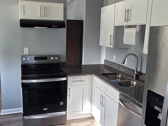 4th image of 20 Marietta St NW APT 10E