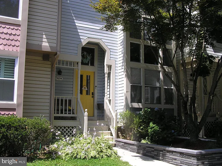 9694 Poindexter Ct — Photo 1