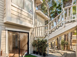 4628 Don Lorenzo Dr APT E, Los Angeles, CA 90008