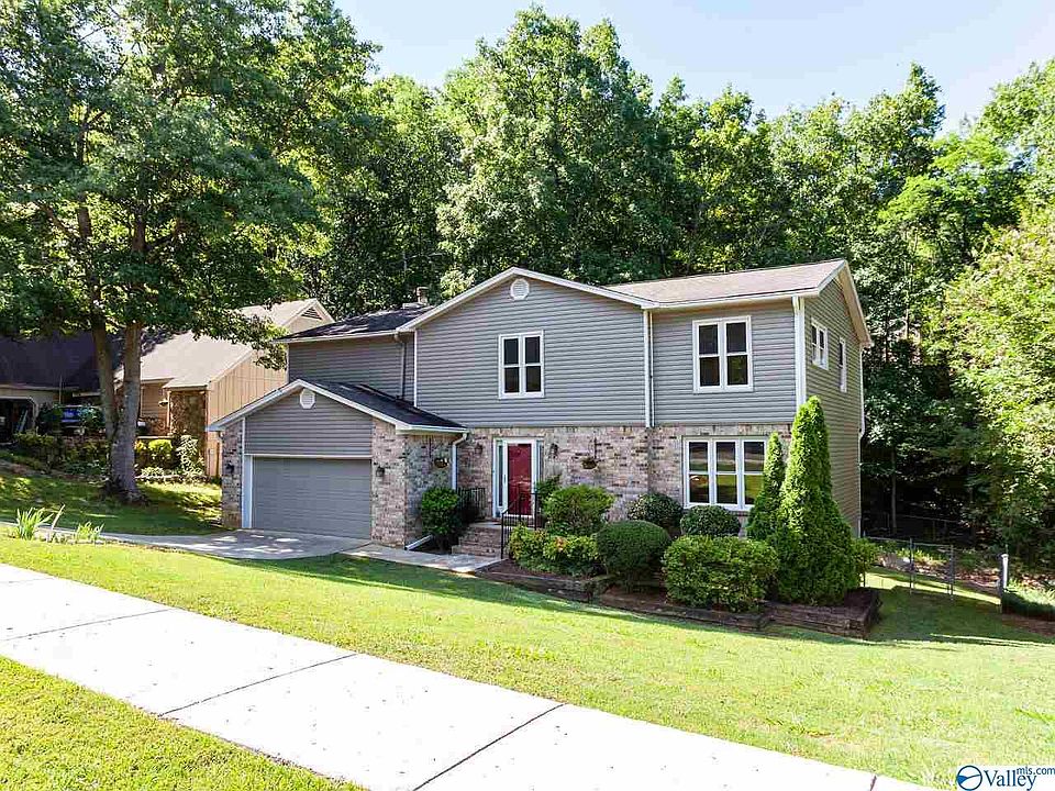 1st image of 14012 Percivale Dr SE