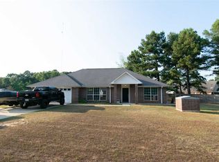 84 County Road 4692, Atlanta, TX 75551