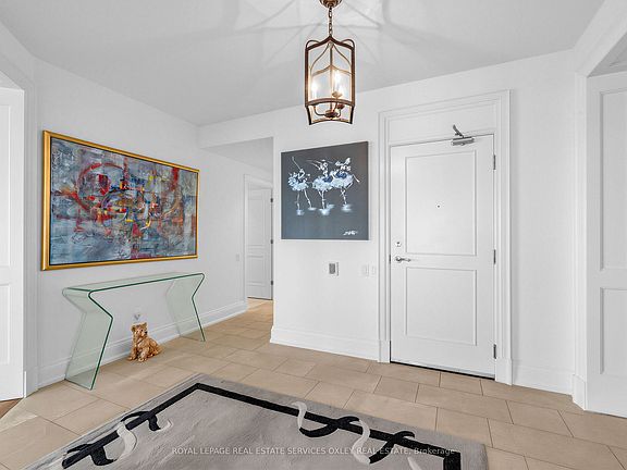 2nd image of 2181 Yonge St #3701