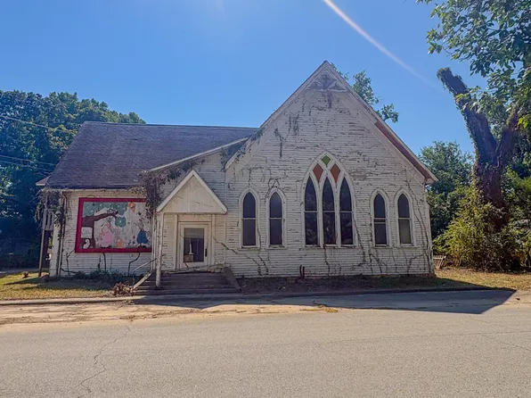 700 Ottawa St, Seneca, MO 64865