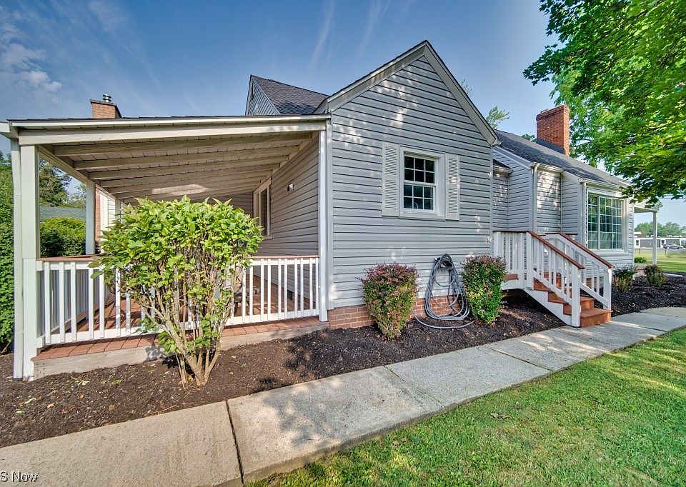 372 Owosso Ave, Akron, OH 44333 Zillow