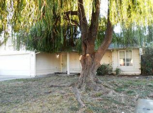 3383 Josh Dr, Anderson, CA 96007