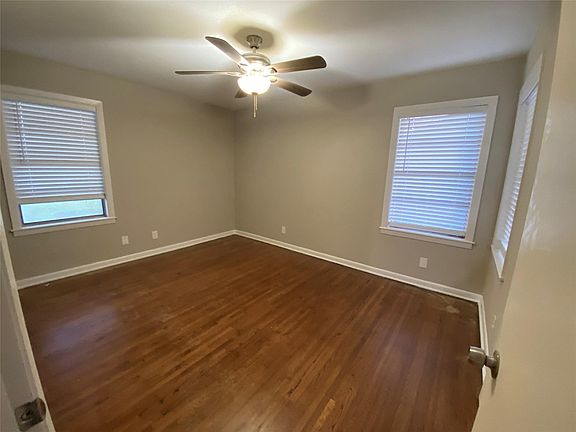 5th image of 1105 Alice St