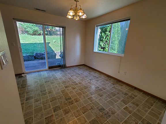 5th image of 1648 Bowmont Ave #1648
