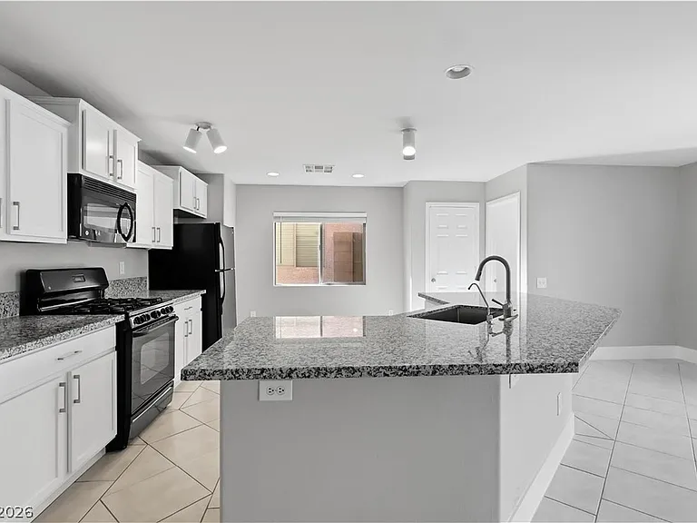 8946 Marmo Ave — Photo 7