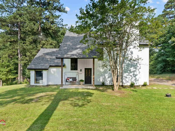 5311 N Wood Ln, Longview, TX 75605