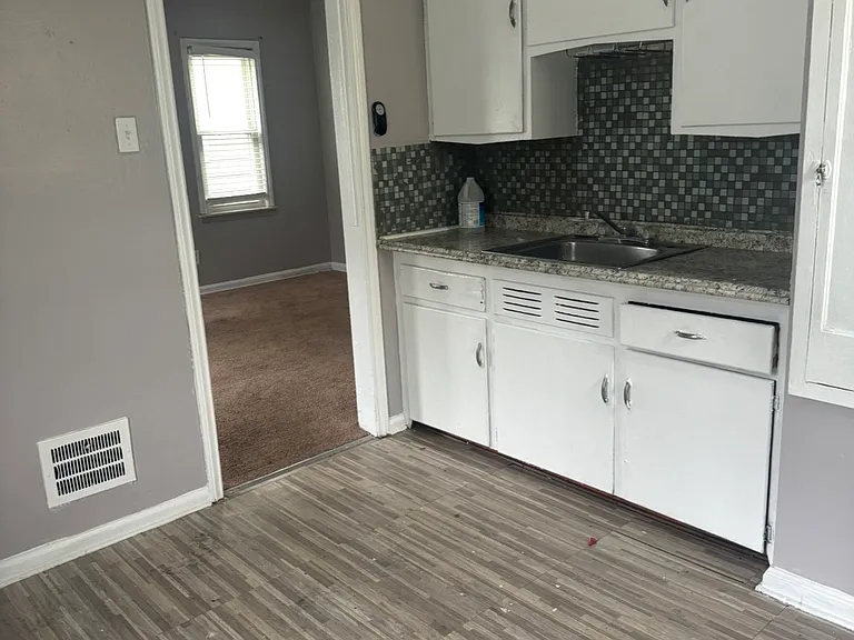 14283 Wisconsin St — Photo 2