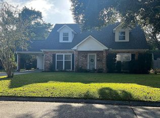 335 Indest St, New Iberia, LA 70563
