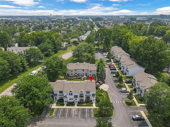 2nd image of 831 Stalywood Ct #40D