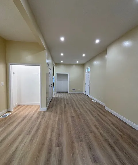 645 N Avers Ave #2 — Photo 2