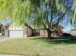 601 N Lexington Ave, Republic, MO 65738