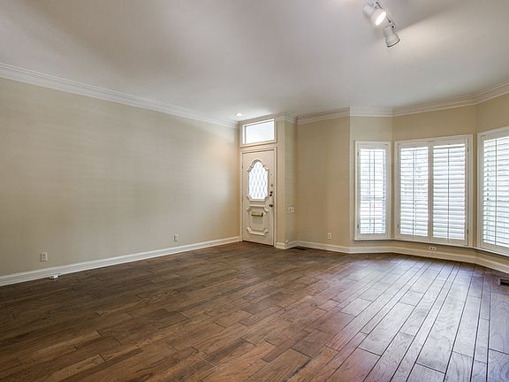 2nd image of 3641 Asbury St