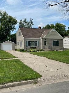 727 Division St N, Clara City, MN, 56222