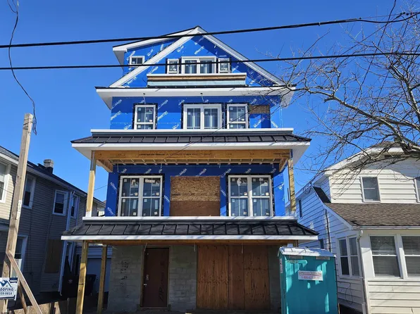 113 N Richards Ave, Ventnor, NJ 08406