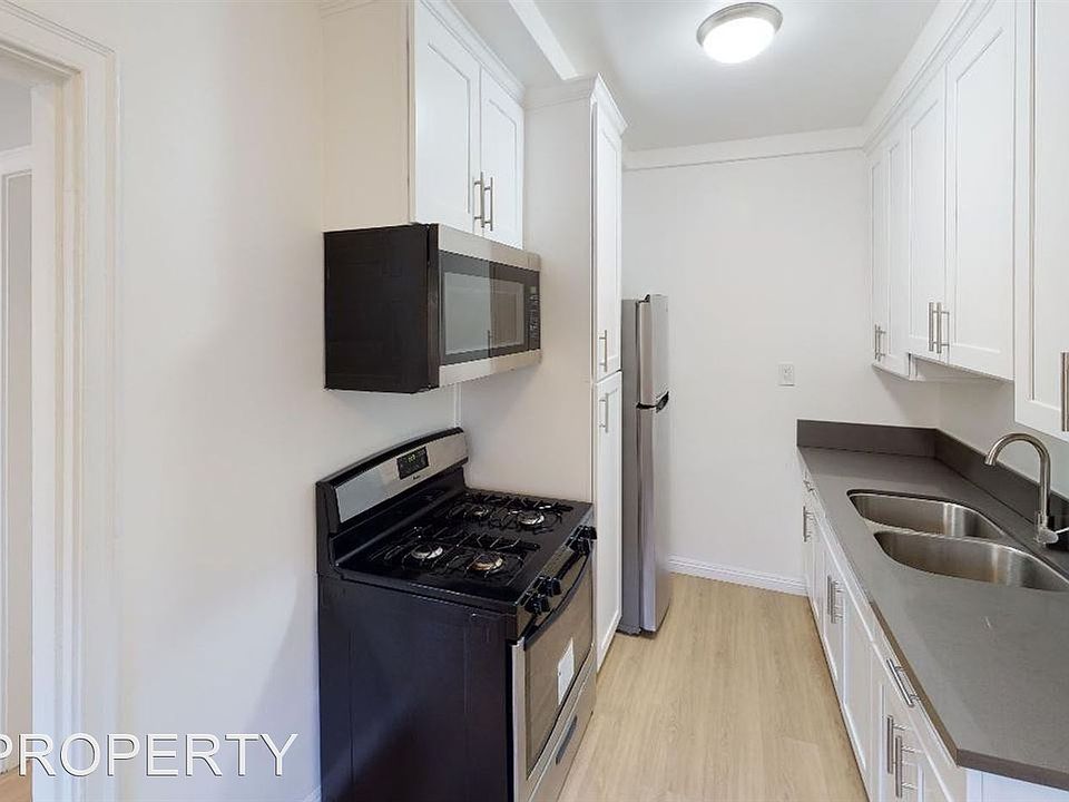 1st image of 421 Witmer St