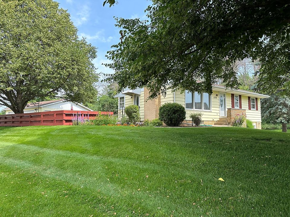 1st image of 1299 Birch Lake Blvd N