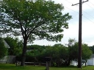 879 Barlow St, Traverse City, MI 49686