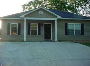 327 Village Dr, Auburn, AL 36830