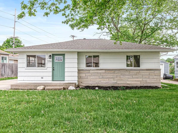 1356 Pyle Ave, South Bend, IN 46615