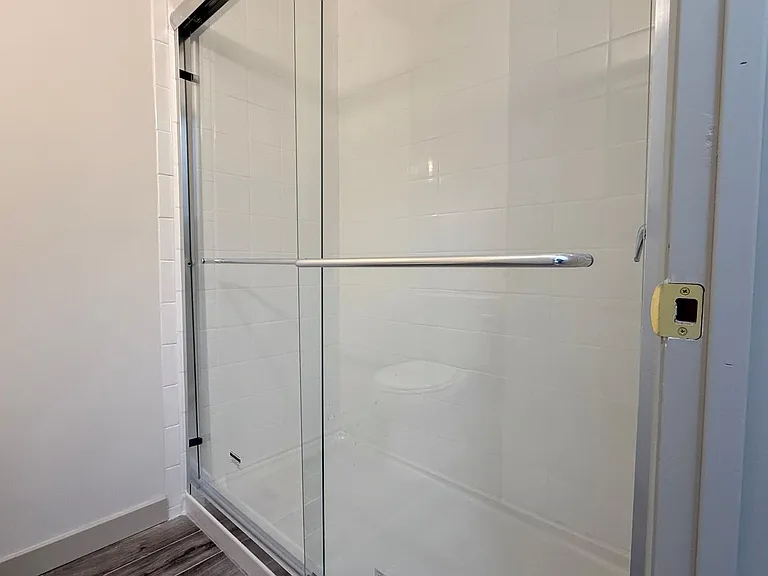 322 Hudson St / Luca Investments LLC — Photo 9