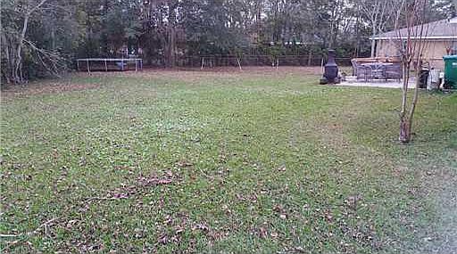 3rd image of 1013 Shirley Dr