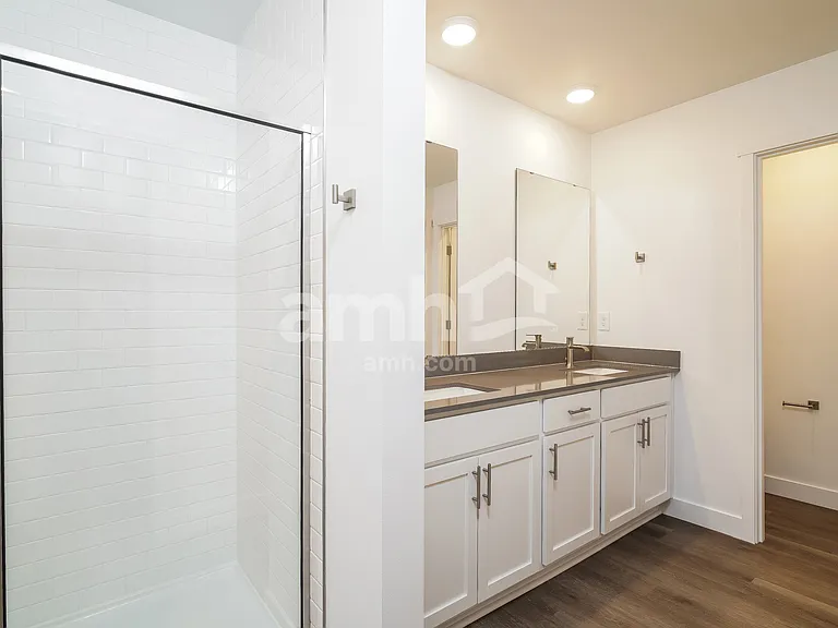 7809 Verona Loop — Photo 11