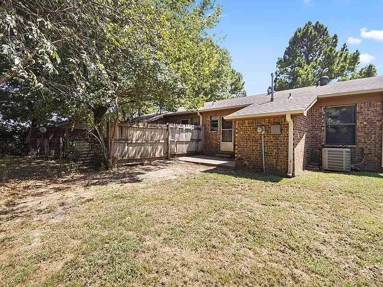 4424 W Acoma St — Photo 13
