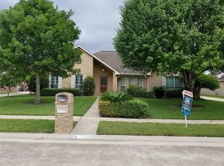2304 Winecup Ln, League City, TX 77573