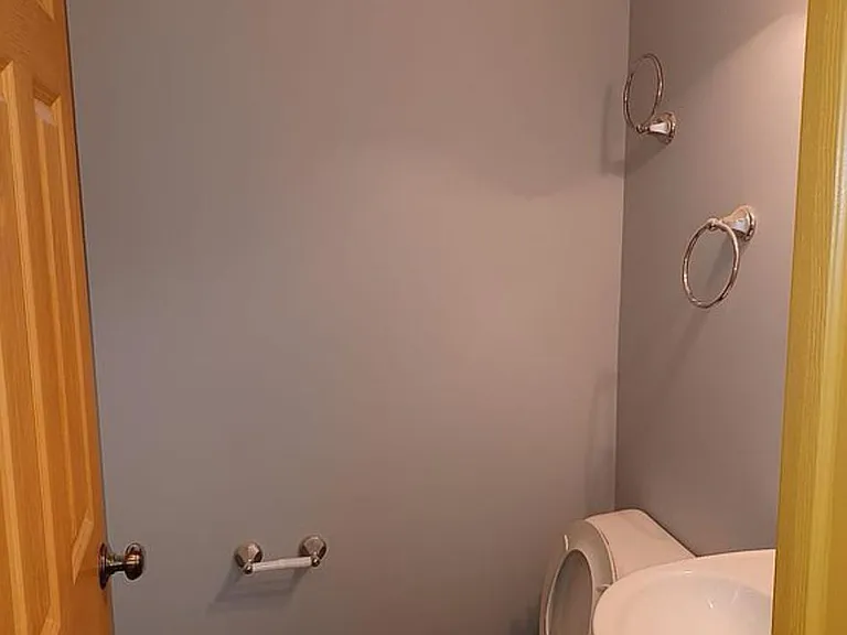 2476 Amber Ln — Photo 21