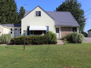 1176 E Grandview Blvd, Erie, PA