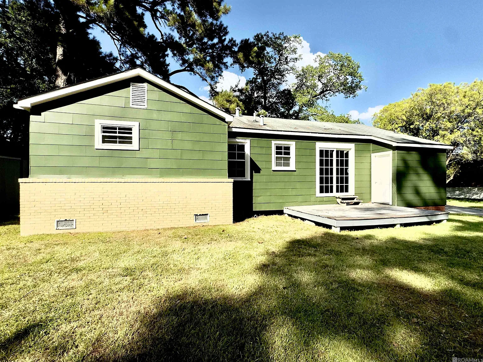 3 bed, 1477 sqft, $1,800 — Photo 2