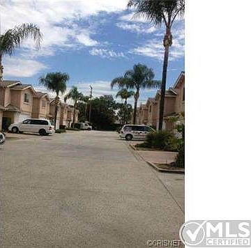 3rd image of 9219 Cedros Ave #A