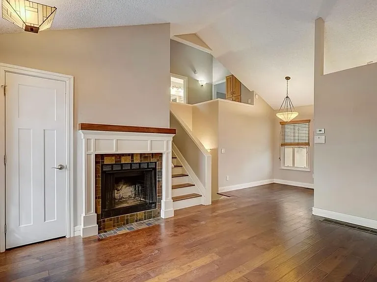 18574 E Layton Pl — Photo 2