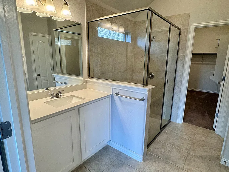 447 Prairie View Dr — Photo 26