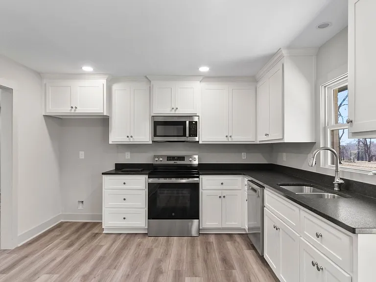 4914 Highway 43 N — Photo 12