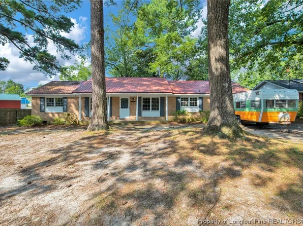 5441 Granger Pl, Fayetteville, NC 28303
