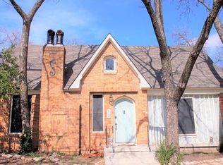 612 W Chambers St, Cleburne, TX 76033