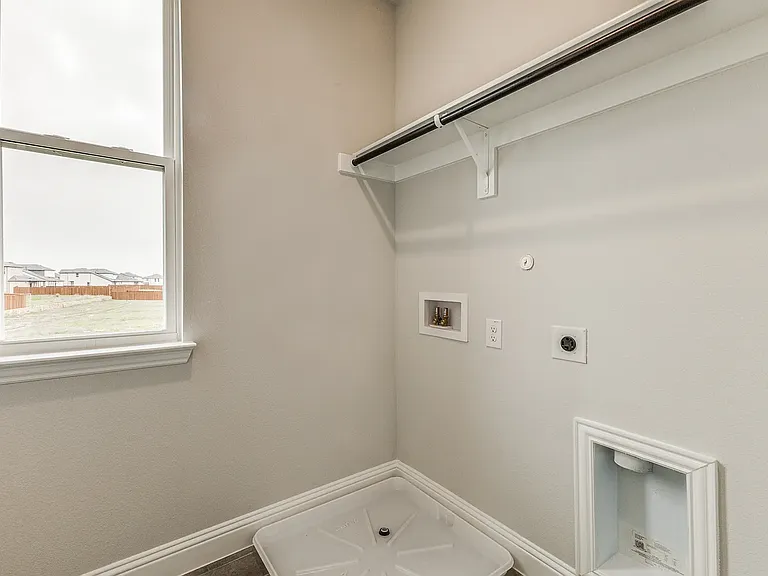 1519 Vermillion St — Photo 20