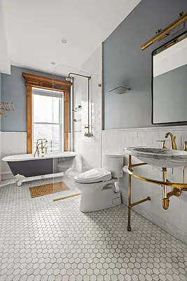 Rented by Corcoran | media 11