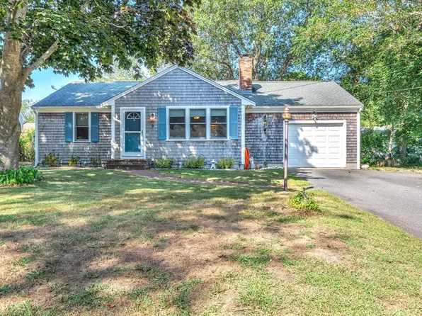 9 Richards Way, East Sandwich, MA 02537