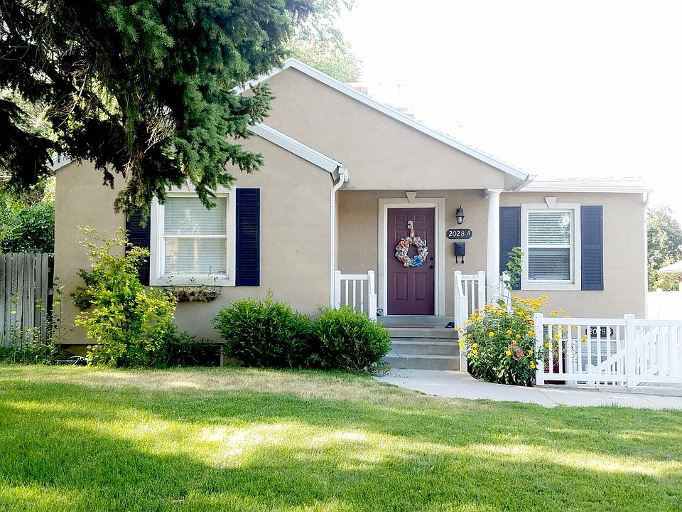 1st image of 2028 E Sunnyside Ave #A