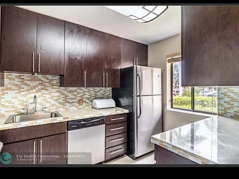 4539 Luxemburg Ct #108 — Photo 17