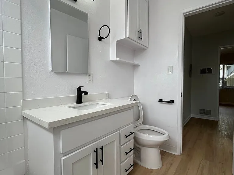 12323 Texas Ave — Photo 52