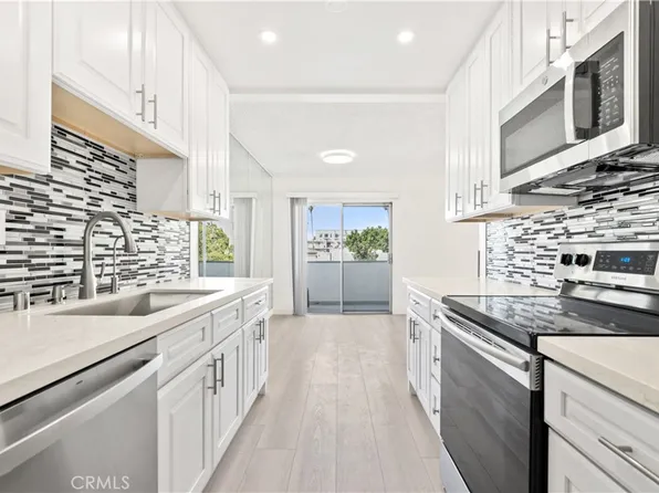 1344 N Martel Ave Unit 302, Los Angeles, CA 90046