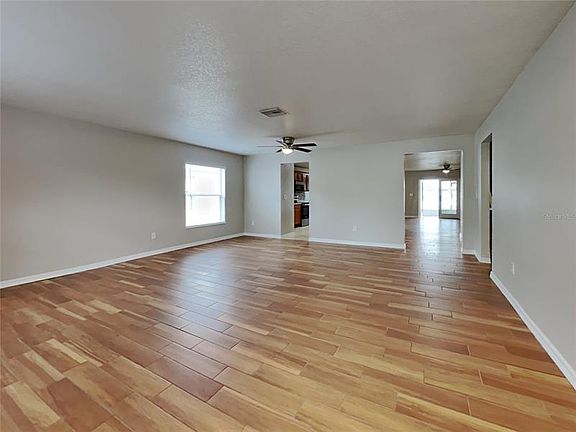 2nd image of 5112 Ballard Crest Ln