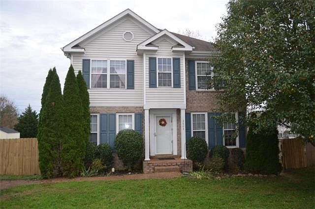 1st image of 2802 Sutherland Dr