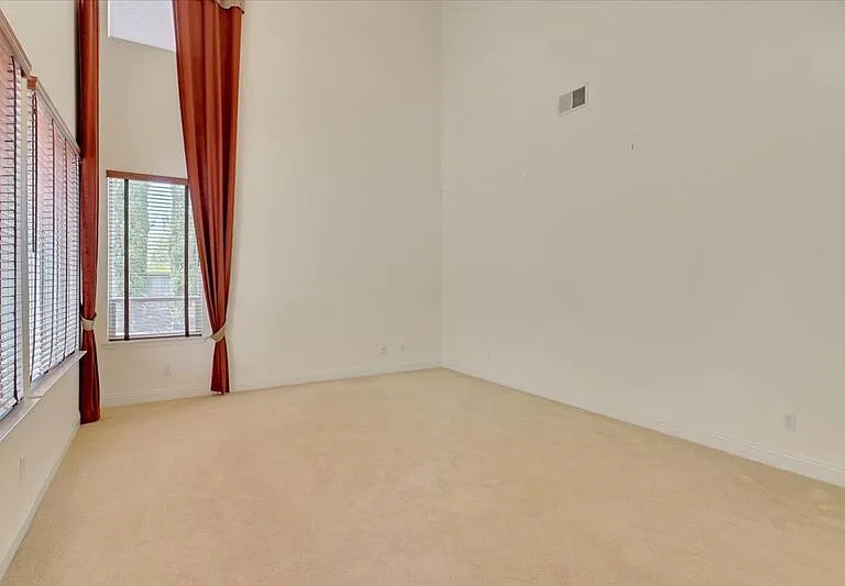 208 Otter Glen Ct — Photo 21